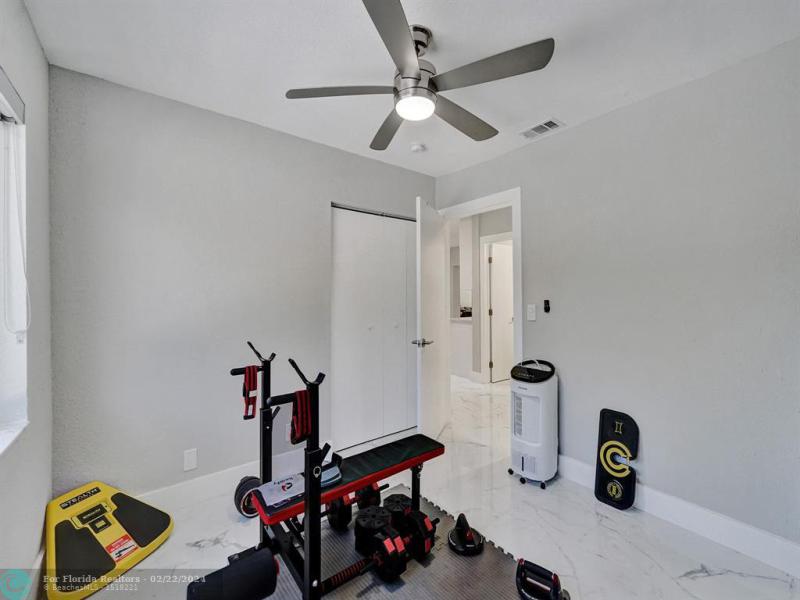  Single Family Homes Photo 33: 1667 N Dixie Hwy  Fort Lauderdale,  FL 33305
