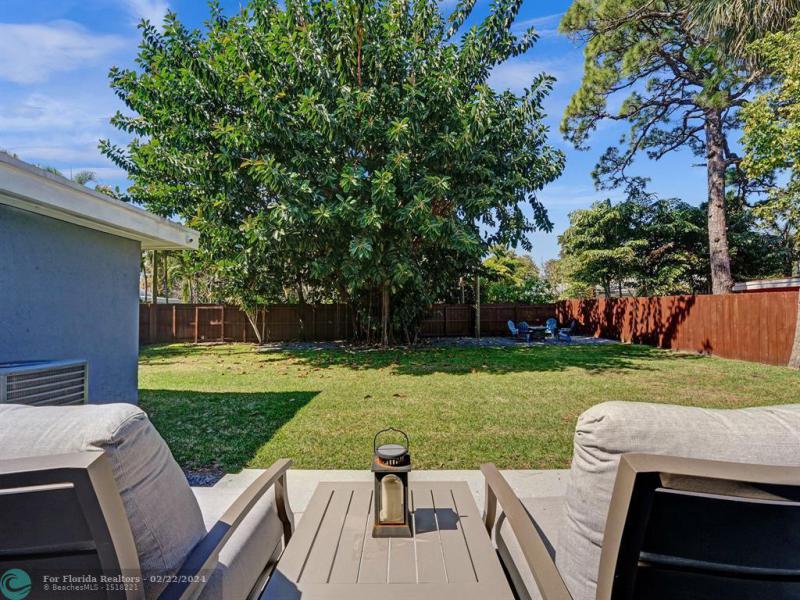  Single Family Homes Photo 51: 1667 N Dixie Hwy  Fort Lauderdale,  FL 33305