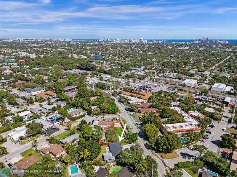 Single Family Homes Photo 64: 1667 N Dixie Hwy  Fort Lauderdale,  FL 33305