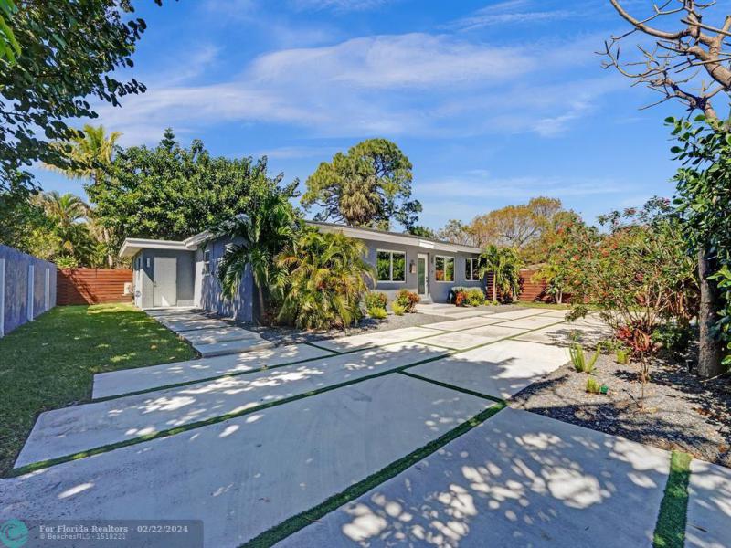  Single Family Homes Photo 72: 1667 N Dixie Hwy  Fort Lauderdale,  FL 33305