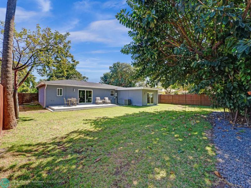 Single Family Homes Photo 88: 1667 N Dixie Hwy  Fort Lauderdale,  FL 33305