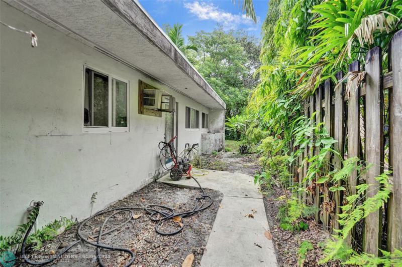 Duplex, Triplex and Fourplex Images