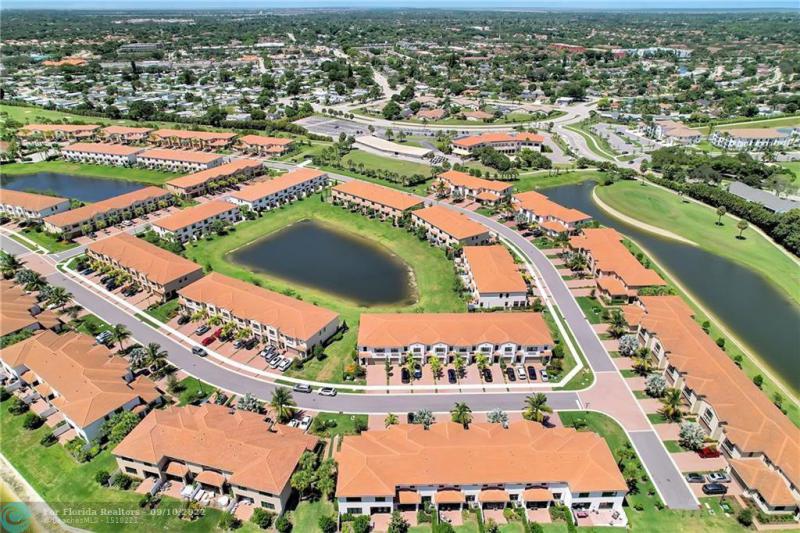  Condo & Townhome Photos