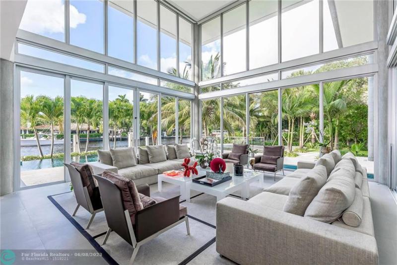  Single Family Homes Photo 12:  Fort Lauderdale,  FL 33301