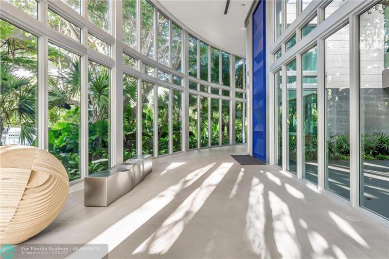  Single Family Homes Photo 13:  Fort Lauderdale,  FL 33301