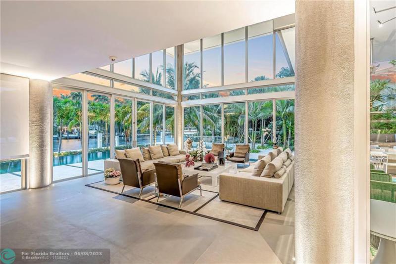  Single Family Homes Photo 22:  Fort Lauderdale,  FL 33301
