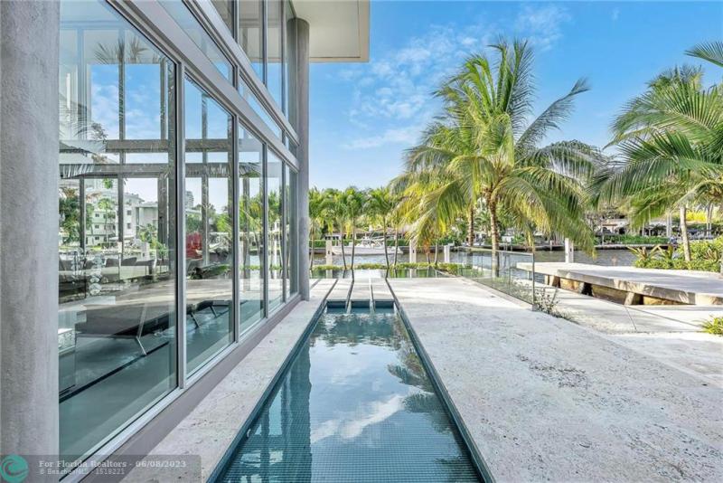  Single Family Homes Photo 25:  Fort Lauderdale,  FL 33301