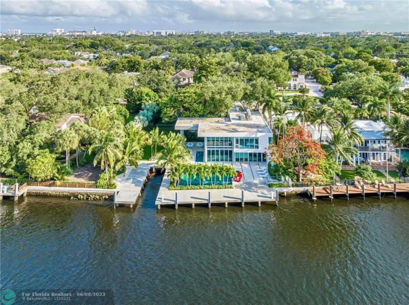 Single Family Homes Photo 3:  Fort Lauderdale,  FL 33301