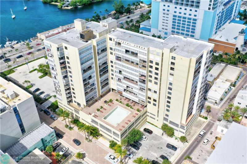  Condo & Townhome Photos