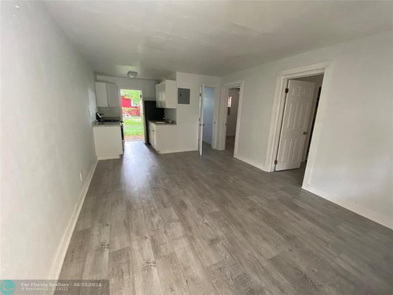 Duplex, Triplex and Fourplex Images