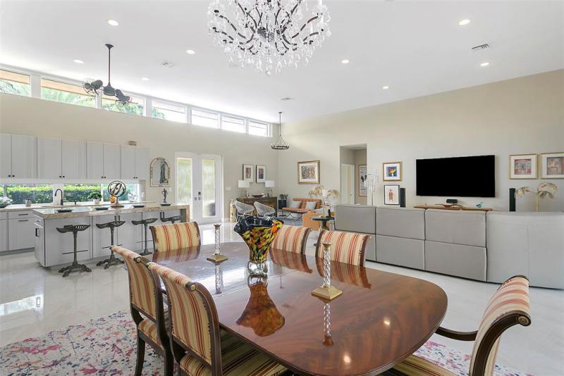  Single Family Homes Photo 14: 2701 NE 2nd Ave  Wilton Manors,  FL 33334