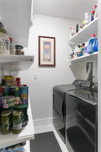 Single Family Homes Photo 30: 2701 NE 2nd Ave  Wilton Manors,  FL 33334