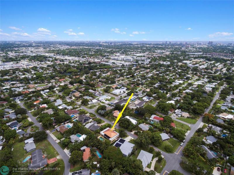  Single Family Homes Photo 32: 2701 NE 2nd Ave  Wilton Manors,  FL 33334