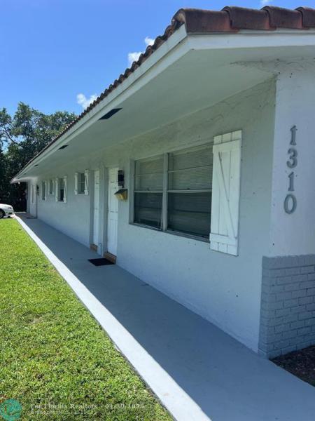 Duplex, Triplex and Fourplex Images