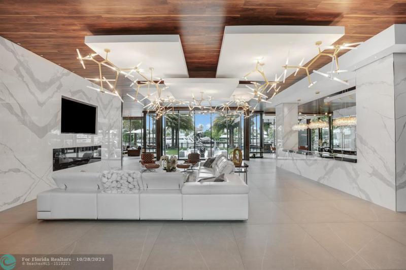  Single Family Homes Photo 38: 671 Middle River Dr  Fort Lauderdale,  FL 33304