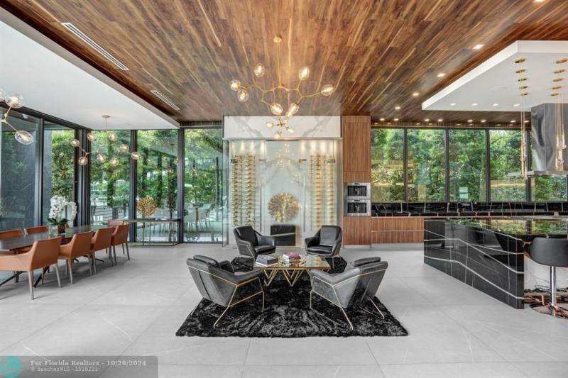  Single Family Homes Photo 42: 671 Middle River Dr  Fort Lauderdale,  FL 33304