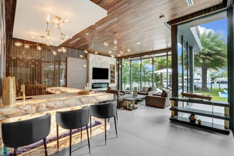  Single Family Homes Photo 52: 671 Middle River Dr  Fort Lauderdale,  FL 33304