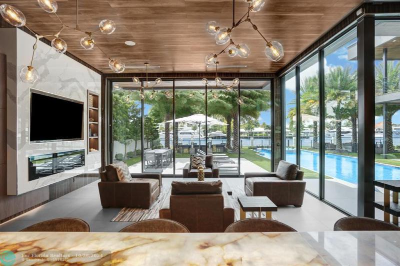  Single Family Homes Photo 55: 671 Middle River Dr  Fort Lauderdale,  FL 33304