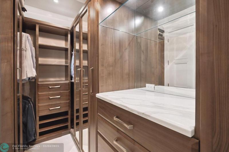  Single Family Homes Photo 42: 2400 Bay Dr  Pompano Beach,  FL 33062