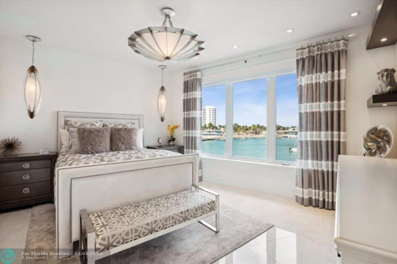  Single Family Homes Photo 43: 2400 Bay Dr  Pompano Beach,  FL 33062