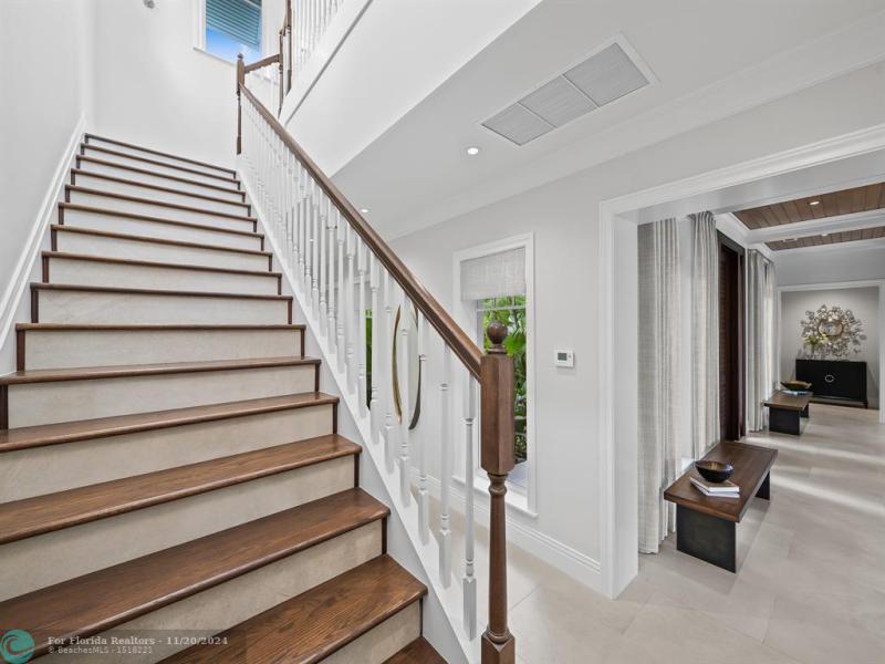  Single Family Homes Photo 32: 1110 SE 4th St  Fort Lauderdale,  FL 33301