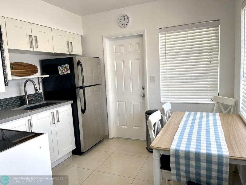 Duplex, Triplex and Fourplex Images