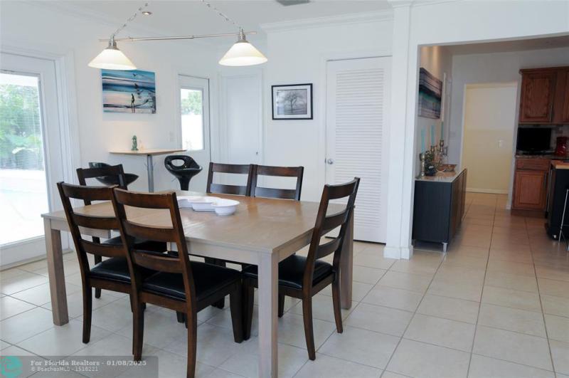 Duplex, Triplex and Fourplex Images