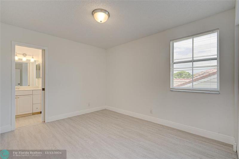  Single Family Homes Photo 25: 6611 SKIPPER TERRACE  Margate,  FL 33063