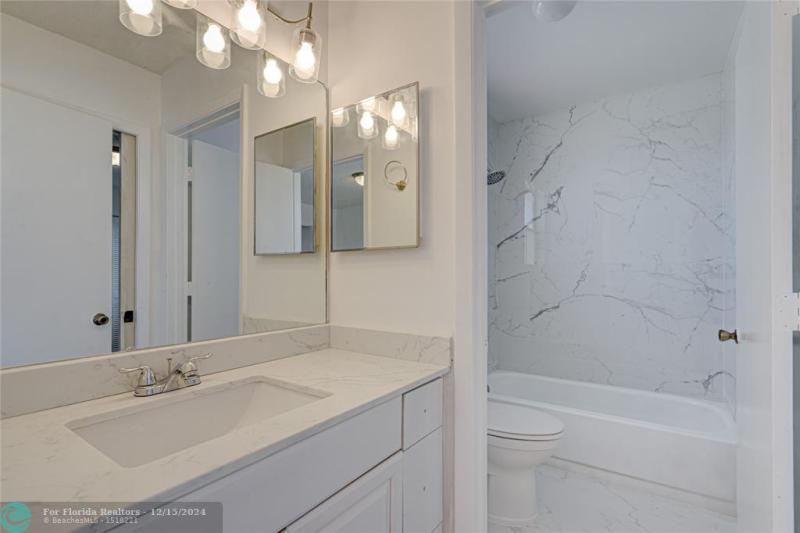  Single Family Homes Photo 28: 6611 SKIPPER TERRACE  Margate,  FL 33063