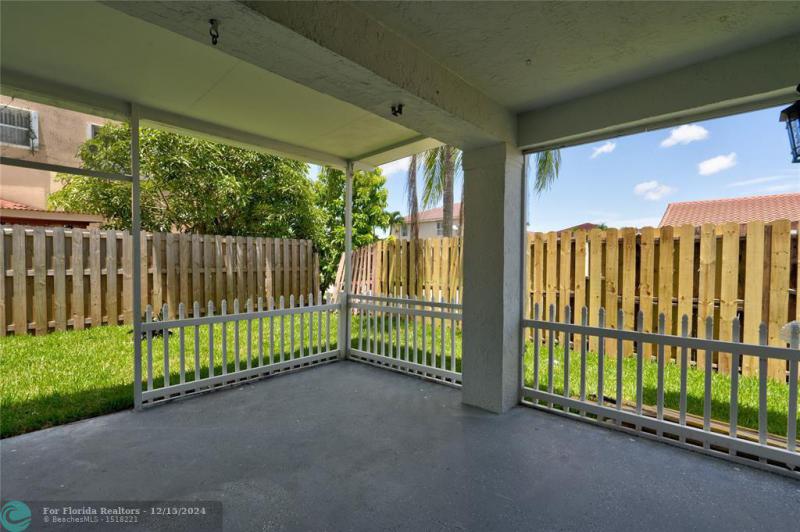  Single Family Homes Photo 32: 6611 SKIPPER TERRACE  Margate,  FL 33063