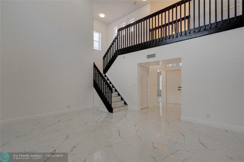  Single Family Homes Photo 6: 6611 SKIPPER TERRACE  Margate,  FL 33063