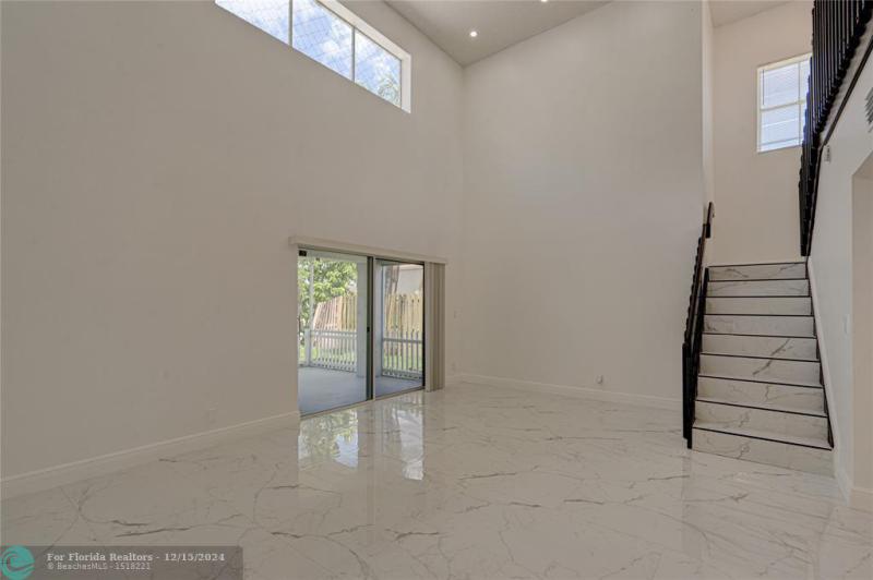  Single Family Homes Photo 7: 6611 SKIPPER TERRACE  Margate,  FL 33063