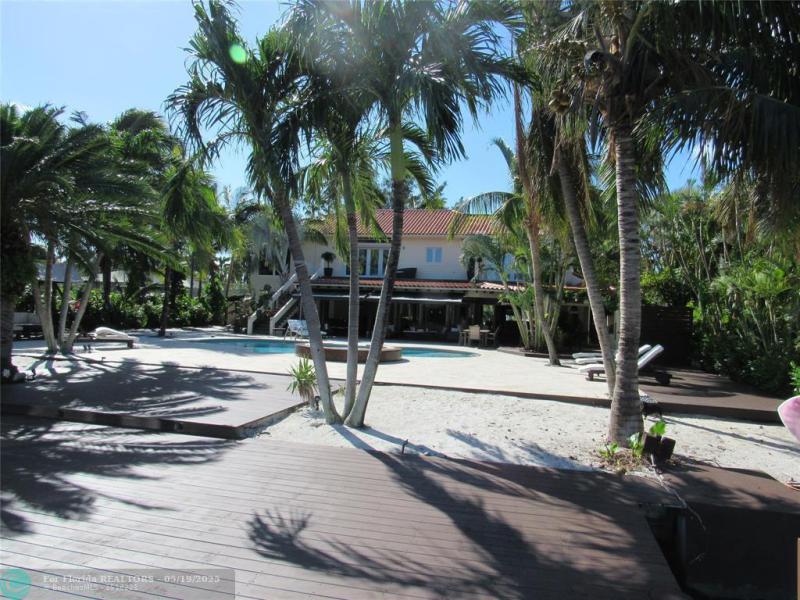  Single Family Homes Photo 10: 185 Palm Ave  Miami Beach,  FL 33139
