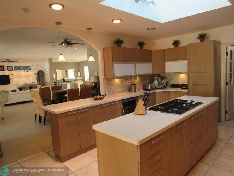  Single Family Homes Photo 26: 185 Palm Ave  Miami Beach,  FL 33139