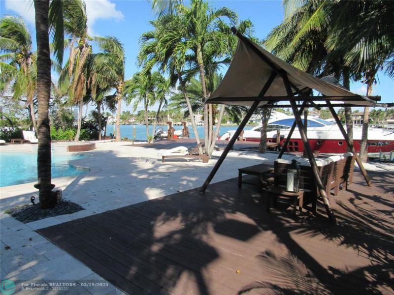  Single Family Homes Photo 9: 185 Palm Ave  Miami Beach,  FL 33139