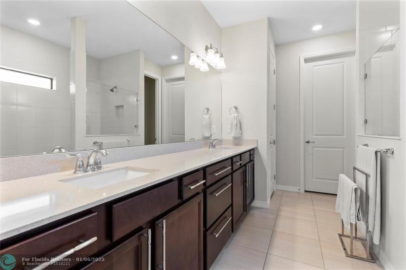  Single Family Homes Photo 22:  Tamarac,  FL 33321