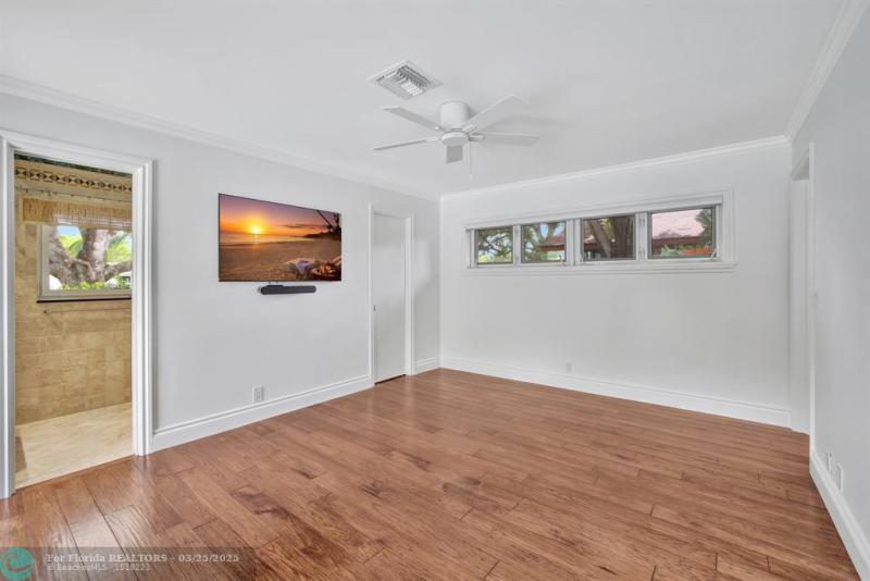  Single Family Homes Photo 28: 1508 NE 30th Ct  Oakland Park,  FL 33334