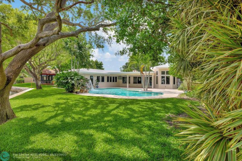  Single Family Homes Photo 38: 1508 NE 30th Ct  Oakland Park,  FL 33334