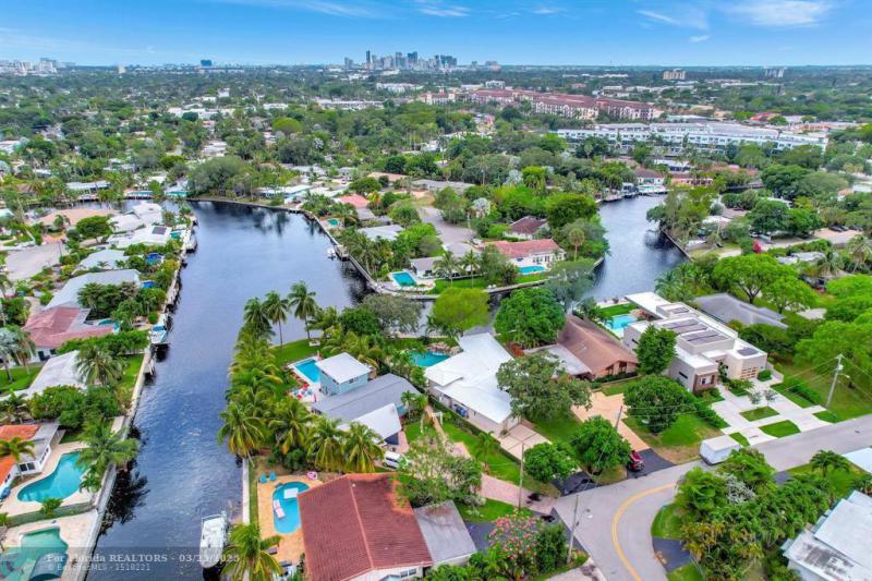  Single Family Homes Photo 57: 1508 NE 30th Ct  Oakland Park,  FL 33334