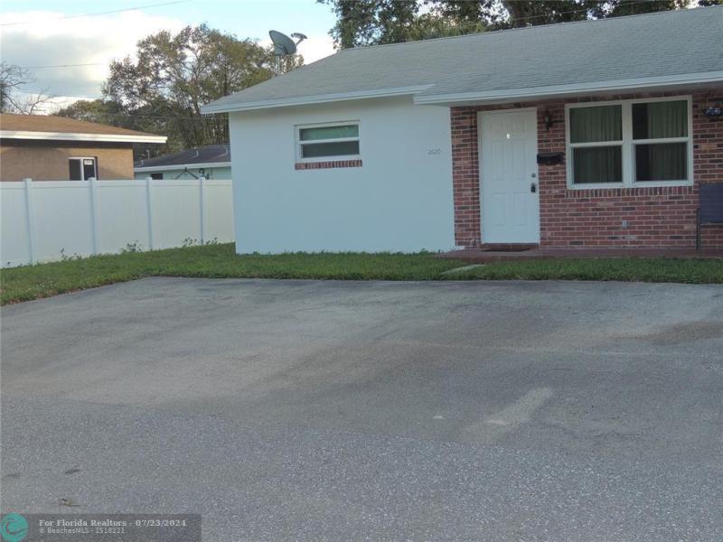 Duplex, Triplex and Fourplex Images