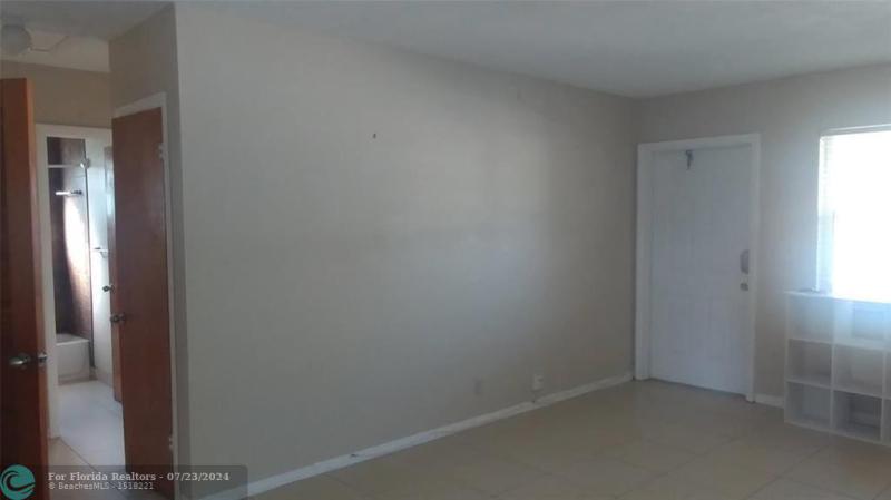 Duplex, Triplex and Fourplex Images