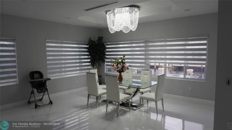  Single Family Homes Photo 29: 2616 SE 10th CT  Pompano Beach,  FL 33062