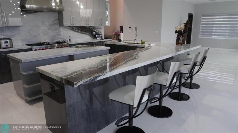  Single Family Homes Photo 34: 2616 SE 10th CT  Pompano Beach,  FL 33062