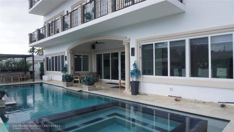  Single Family Homes Photo 40: 2616 SE 10th CT  Pompano Beach,  FL 33062