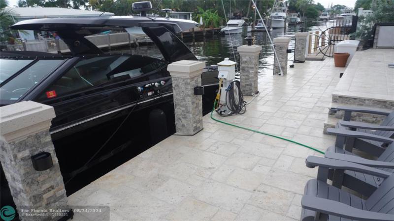  Single Family Homes Photo 43: 2616 SE 10th CT  Pompano Beach,  FL 33062