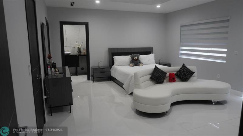  Single Family Homes Photo 53: 2616 SE 10th CT  Pompano Beach,  FL 33062