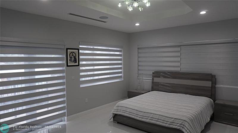  Single Family Homes Photo 58: 2616 SE 10th CT  Pompano Beach,  FL 33062