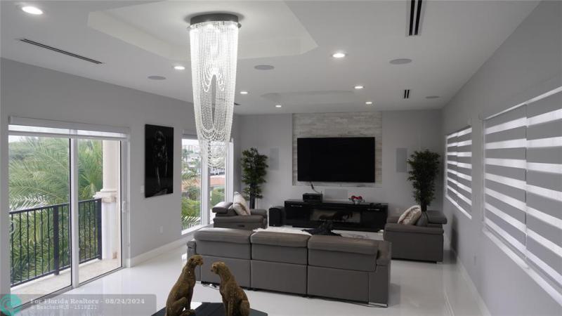  Single Family Homes Photo 68: 2616 SE 10th CT  Pompano Beach,  FL 33062