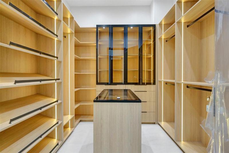  Single Family Homes Photo 30: 11951 SW 3rd St  Plantation,  FL 33325