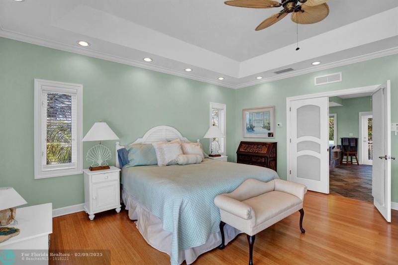  Single Family Homes Photo 44: 170 Sapodilla Dr  Islamorada,  FL 33036